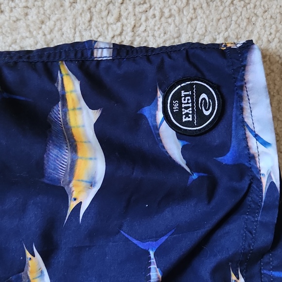 Exist swim trunks size XL - Picture 2 of 3